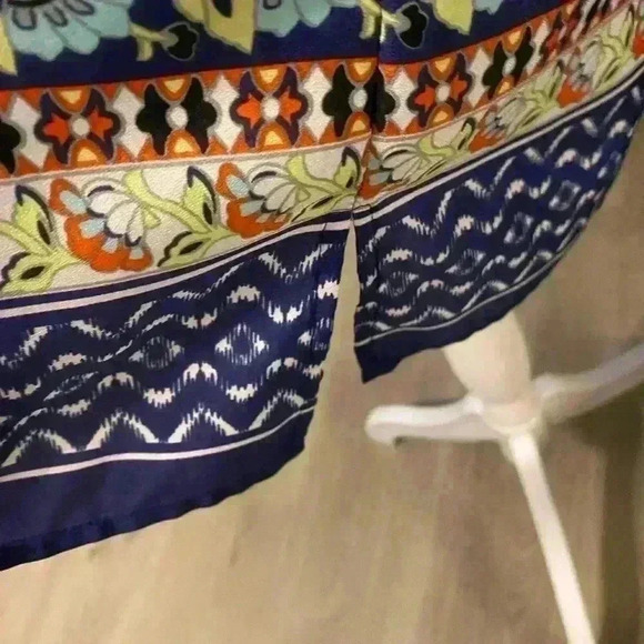 Daniel Rainn Anthropologie Red Floral Peasant 3/4 sleeve v neck size large - Picture 10 of 10